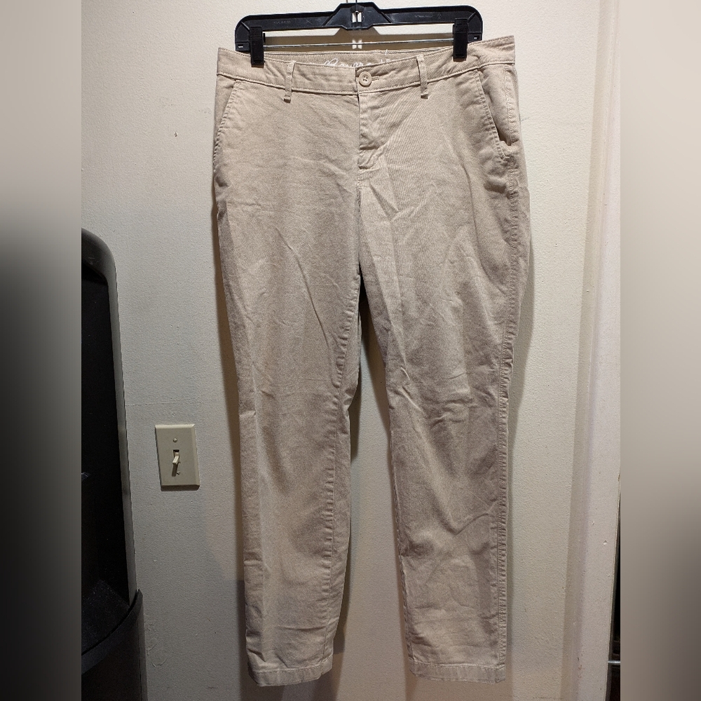 Eddie Bauer Women's Light Khaki Chinos Size 10 Boyfriend Slim